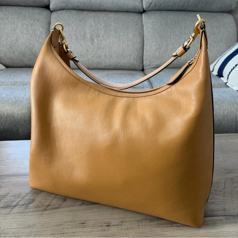 Coach Juliet 38 Honey - Picture 2 of 16